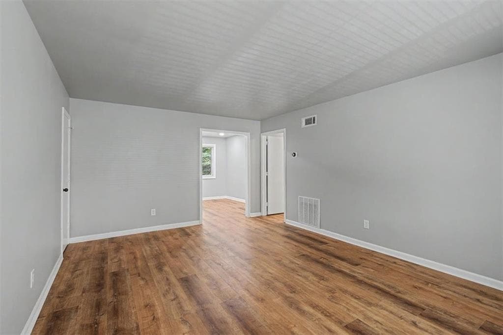 2 bedroom, 1 bathroom, 990 sq ft condominium for rent at 2430 Coosawattee Drive B, Atlanta, GA 30319 for $1,995 a month — photo 10