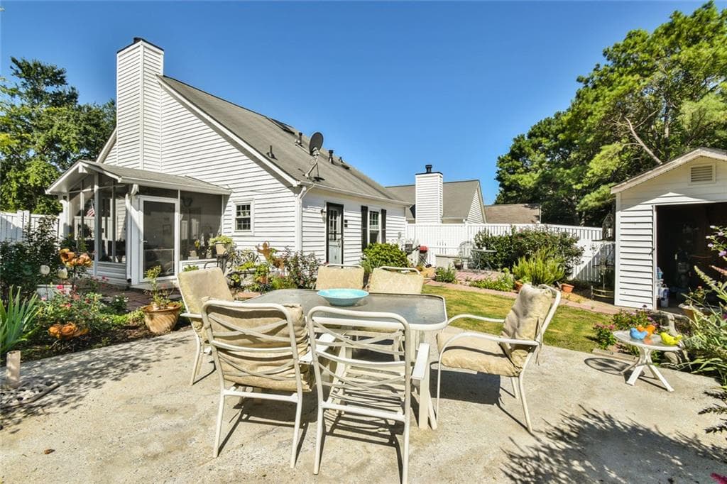2 bedroom, 2 bathroom, 836 sq ft single family residence under contract at 2597 Albion Farm Way, Duluth, GA 30097 — photo 8