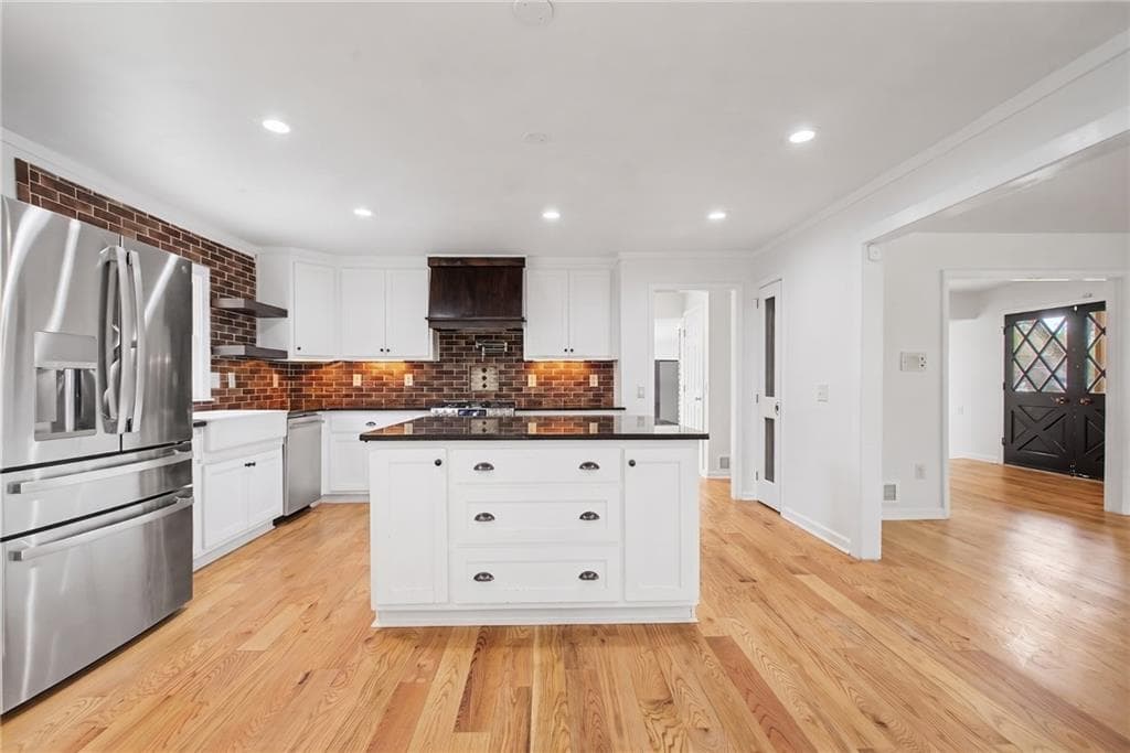 5 bedroom, 6 bathroom, 4,462 sq ft single family residence for sale at 50 Elder Drive, Jefferson, GA 30549 — photo 3