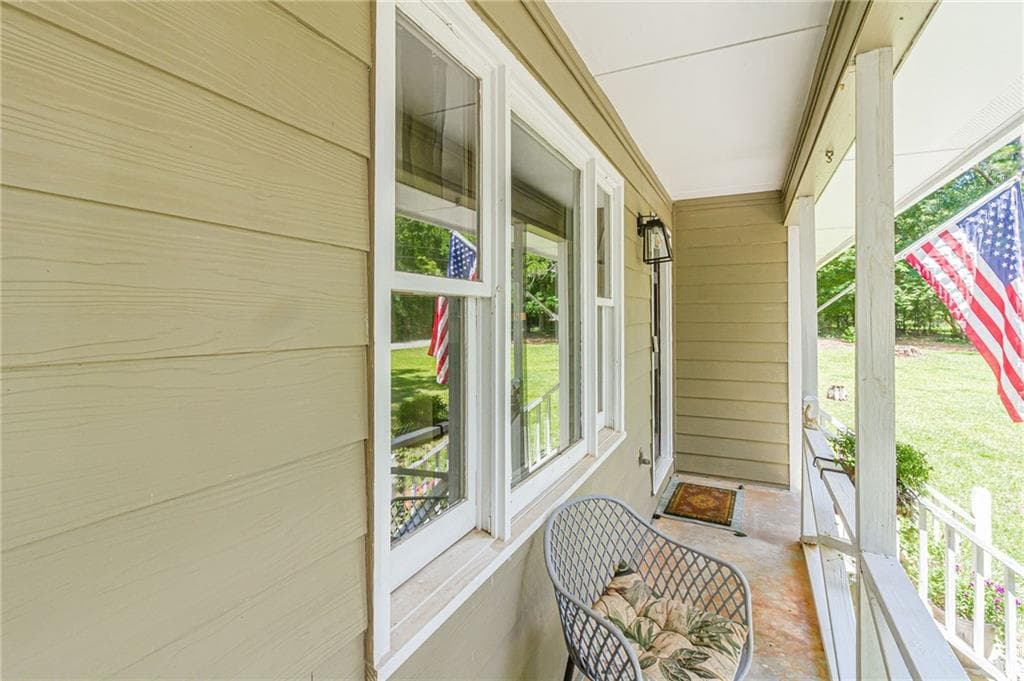 3 bedroom, 2 bathroom, 1,182 sq ft single family residence under contract at 2888 Whitney Road, Monroe, GA 30655 — photo 7