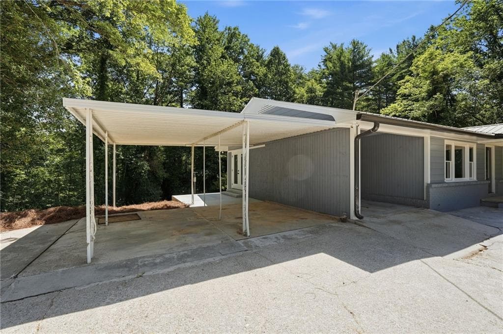 3 bedroom, 2 bathroom, 1,568 sq ft single family residence under contract at 3512 Camp Wahsega Road, Dahlonega, GA 30533 — photo 6