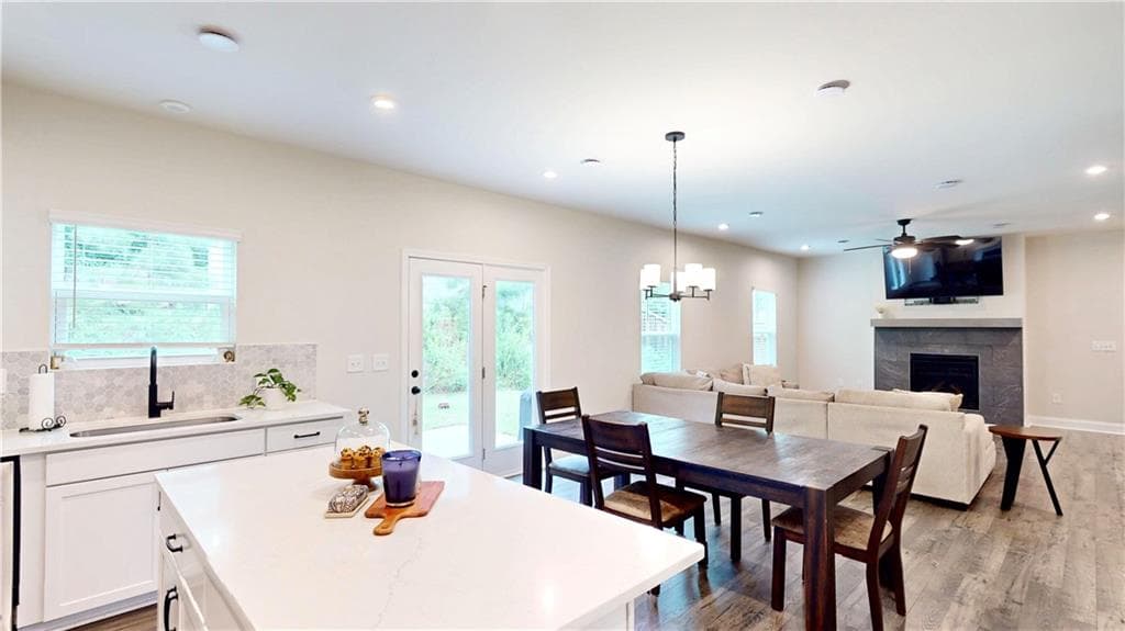 4 bedroom, 3 bathroom, 2,588 sq ft single family residence for sale at 24 Dovecrest Way, Acworth, GA 30101 — photo 5