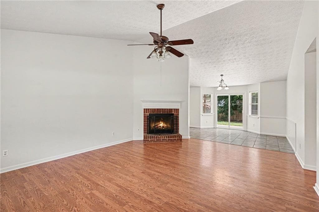 4 bedroom, 2 bathroom, 1,864 sq ft single family residence under contract at 3 Bonnie Glen Lane, Hampton, GA 30228 — photo 3
