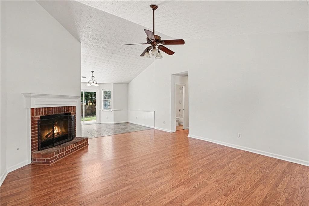 4 bedroom, 2 bathroom, 1,864 sq ft single family residence under contract at 3 Bonnie Glen Lane, Hampton, GA 30228 — photo 4