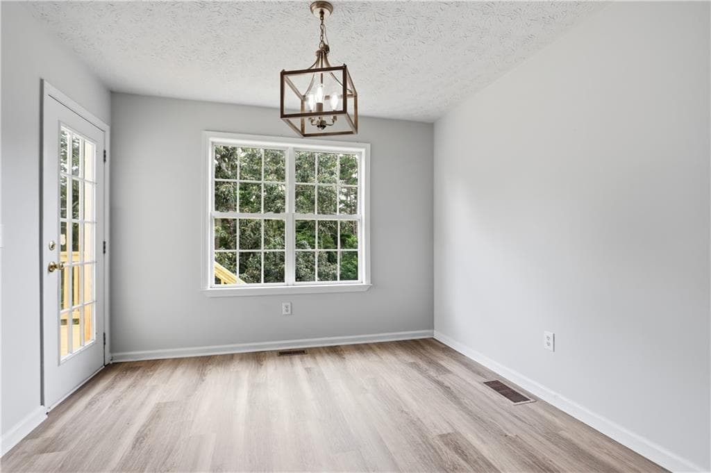 4 bedroom, 3 bathroom, 1,436 sq ft single family residence for sale at 31 Stiles Court, Cartersville, GA 30120 — photo 8