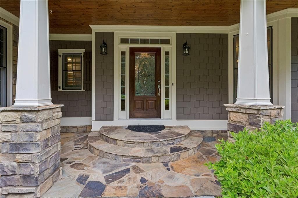 4 bedroom, 5 bathroom, 6,590 sq ft single family residence for sale at 834 Waterford Estates Manor, Canton, GA 30115 — photo 4