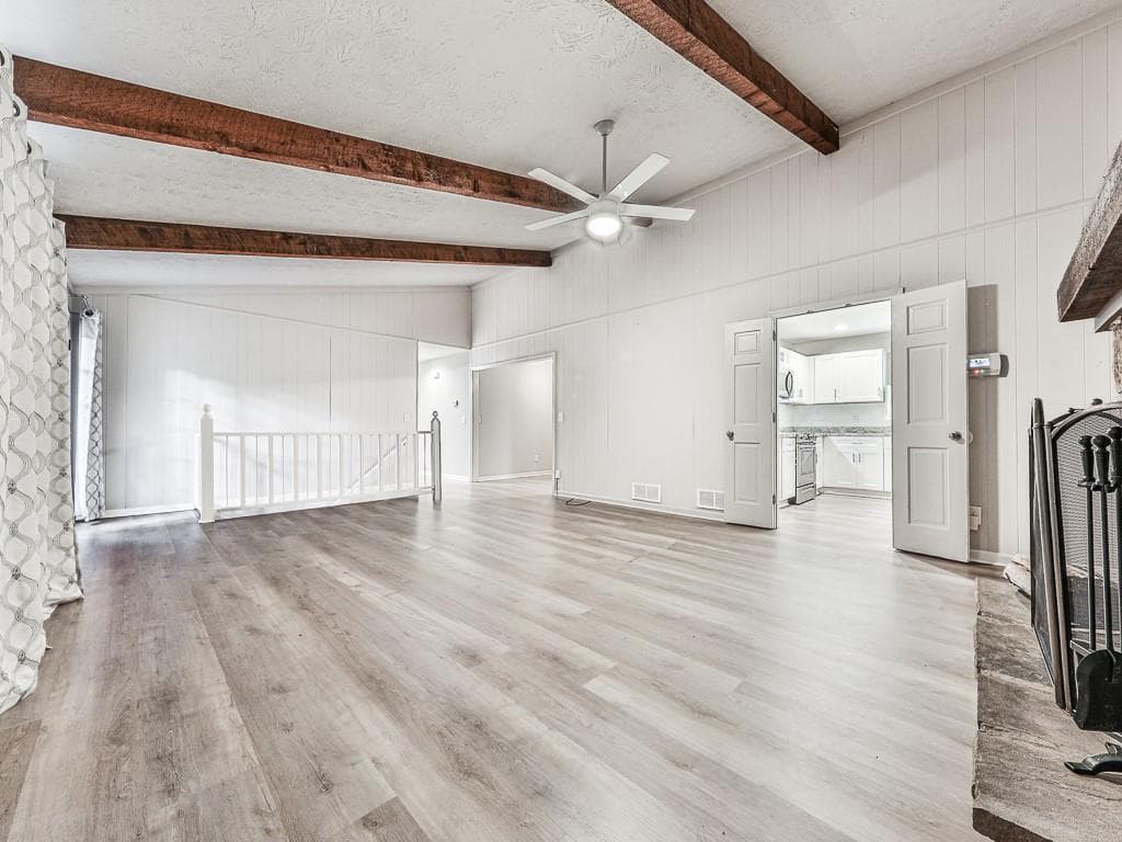 3 bedroom, 2 bathroom, 3,124 sq ft single family residence under contract at 4679 Hardwood Road, Stone Mountain, GA 30083 — photo 8
