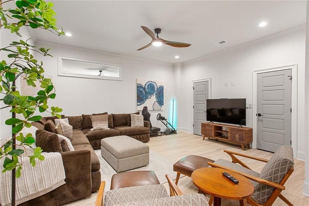 5 bedroom, 5 bathroom, 6,463 sq ft single family residence under contract at 2825 Cork Street, Braselton, GA 30517 — photo 7