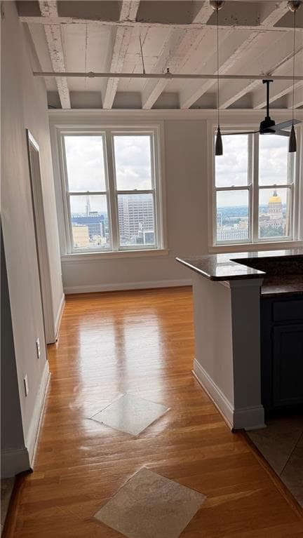 2 bedroom, 2 bathroom, 954 sq ft condominium for sale at 32 Peachtree Street 1506, Atlanta, GA 30303 — photo 3