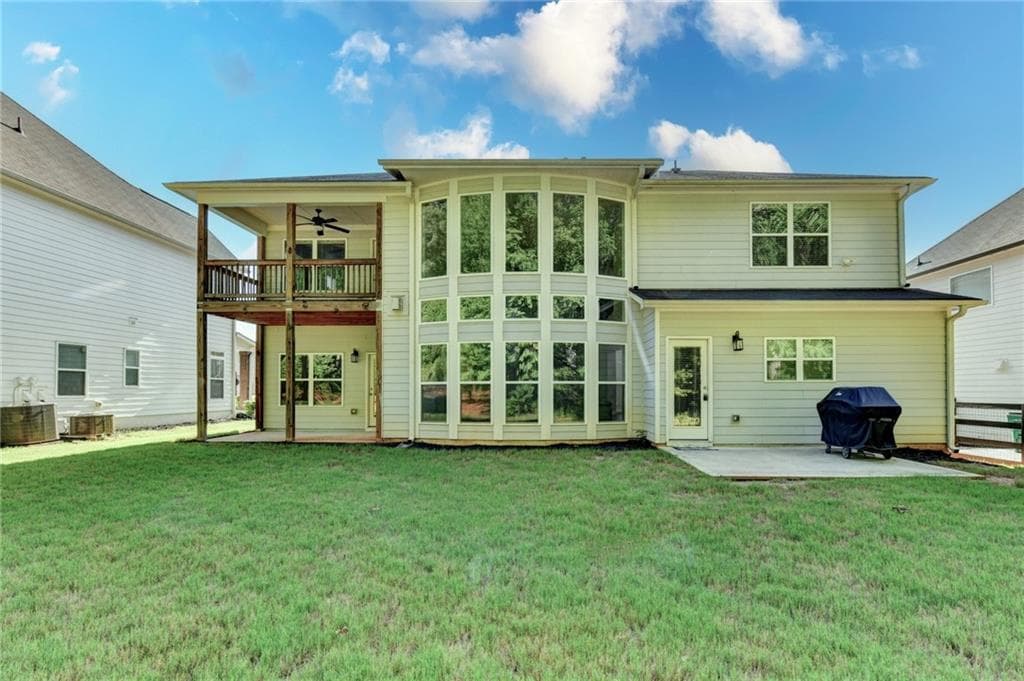5 bedroom, 4 bathroom, 3,362 sq ft single family residence for sale at 232 Wild Rose Circle, Canton, GA 30115 — photo 3