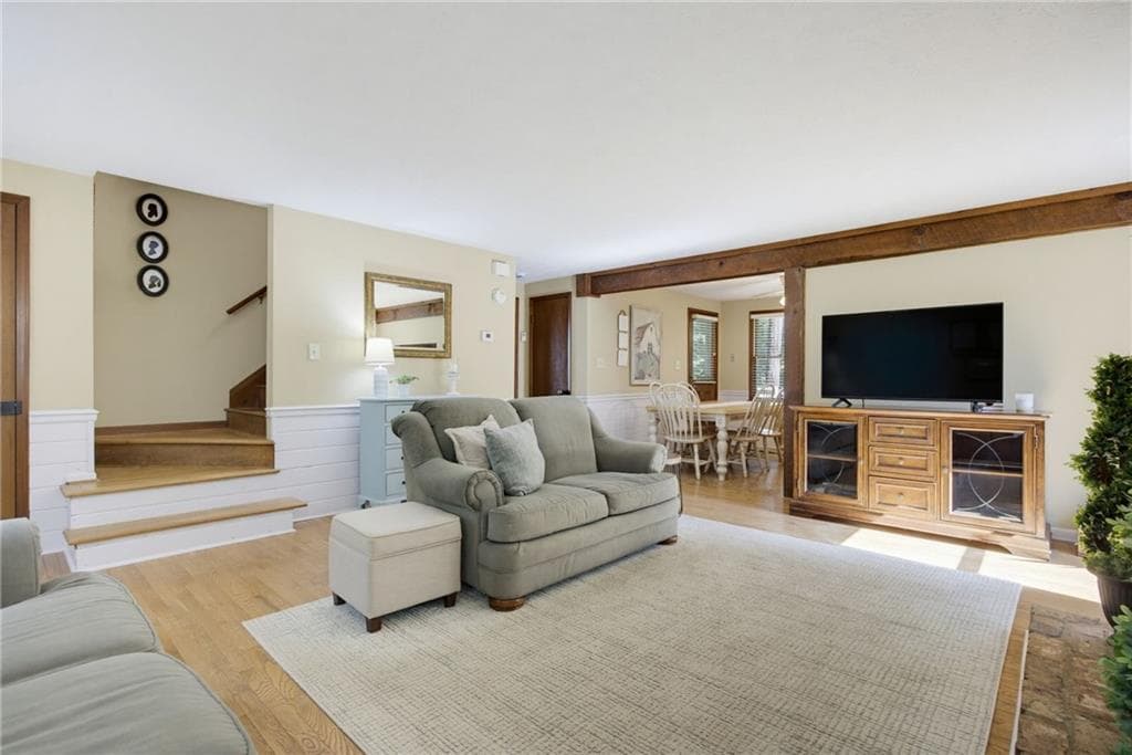 3 bedroom, 2 bathroom, 1,619 sq ft single family residence for sale at 3922 Butterfield Drive, Kennesaw, GA 30152 — photo 8