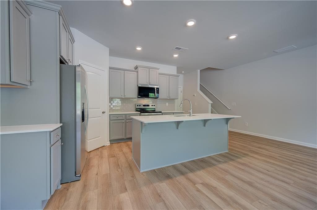 3 bedroom, 3 bathroom, 1,663 sq ft townhouse under contract at 148 Flier Drive, Mcdonough, GA 30253 — photo 9