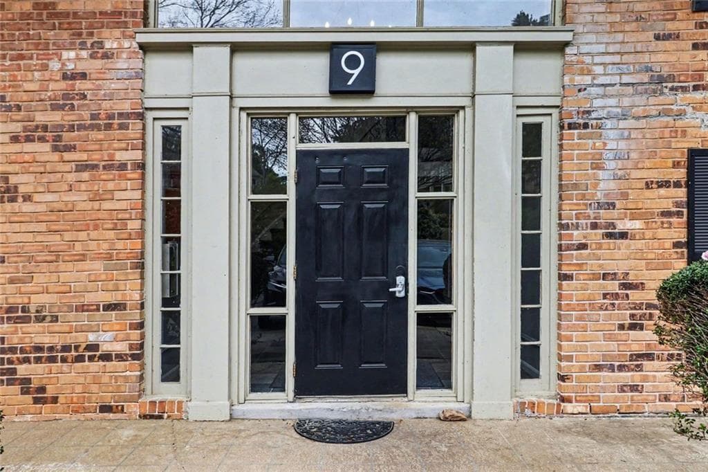 1 bedroom, 1 bathroom, 756 sq ft condominium for sale at 3650 Ashford Dunwoody Road 904, Atlanta, GA 30319 — photo 4