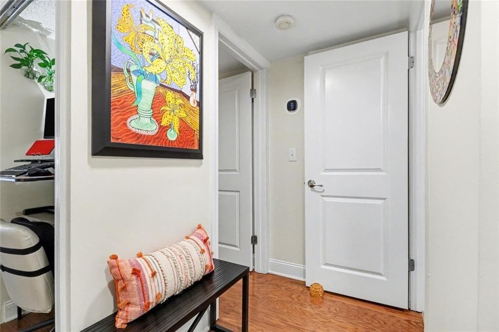 1 bedroom, 1 bathroom, 756 sq ft condominium for sale at 3650 Ashford Dunwoody Road 904, Atlanta, GA 30319 — photo 8