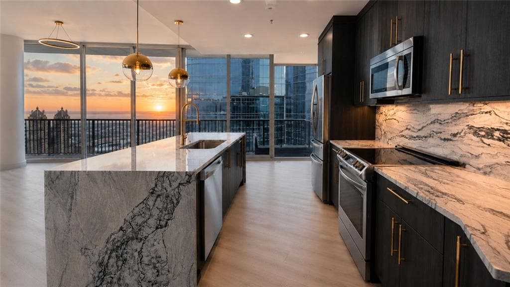 2 bedroom, 3 bathroom, 1,505 sq ft condominium for rent at 1080 Peachtree Street 3403, Atlanta, GA 30309 for $5,200 a month — photo 5