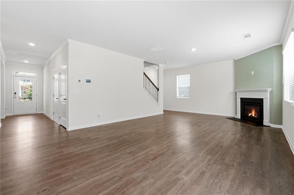 4 bedroom, 3 bathroom, 2,427 sq ft single family residence for rent at 6801 Scarlet Oak Way, Flowery Branch, GA 30542 for $2,600 a month — photo 9