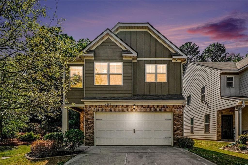 4 bedroom, 3 bathroom, 2,050 sq ft single family residence for sale at 4987 Rapahoe, Atlanta, GA 30349 — photo 3