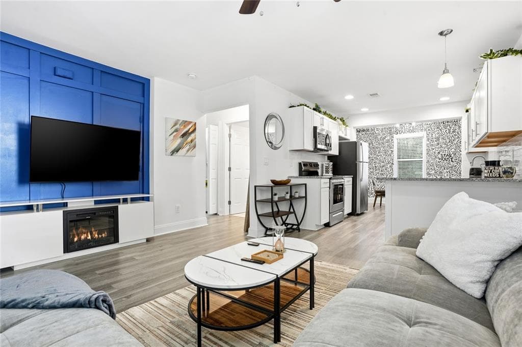 duplex for sale at 238 Anderson Avenue, Atlanta, GA 30314 — photo 2