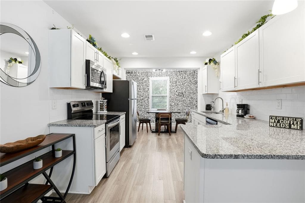 duplex for sale at 238 Anderson Avenue, Atlanta, GA 30314 — photo 4