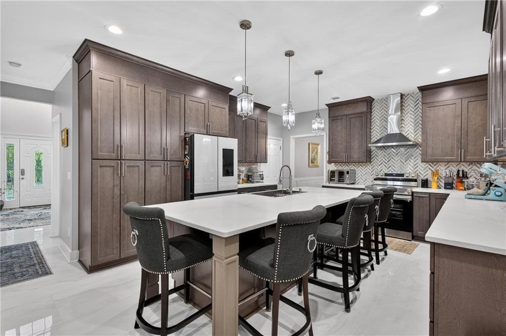 4 bedroom, 3 bathroom, 2,334 sq ft single family residence for sale at 544 Martin Forest Lane, Lawrenceville, GA 30045 — photo 2