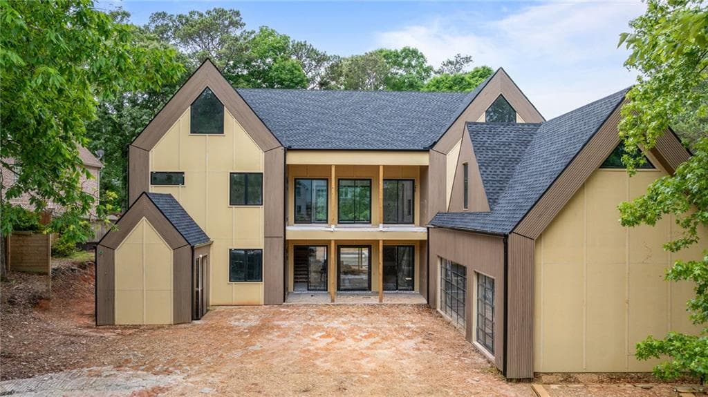 6 bedroom, 10 bathroom, 10,000 sq ft single family residence for sale at 3697 Creekstone Way, Marietta, GA 30068 — photo 2