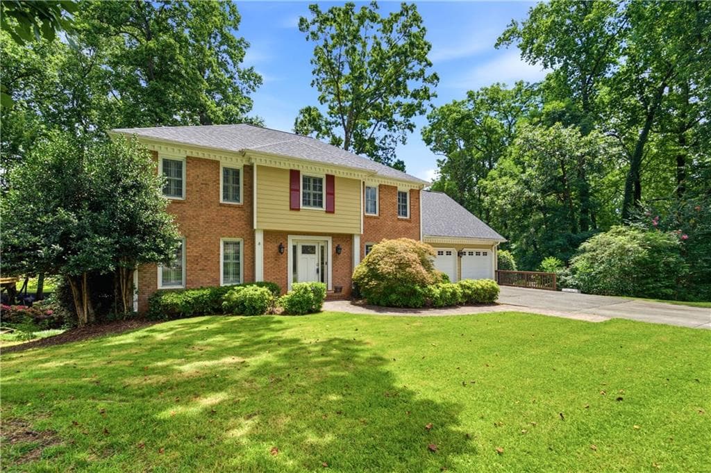 5 bedroom, 4 bathroom, 3,700 sq ft single family residence for sale at 461 Berrypatch Lane, Marietta, GA 30067 — photo 2