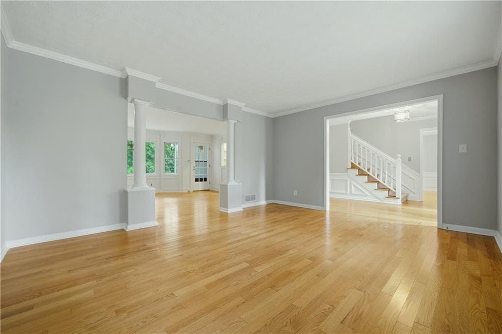 5 bedroom, 4 bathroom, 3,700 sq ft single family residence for sale at 461 Berrypatch Lane, Marietta, GA 30067 — photo 7