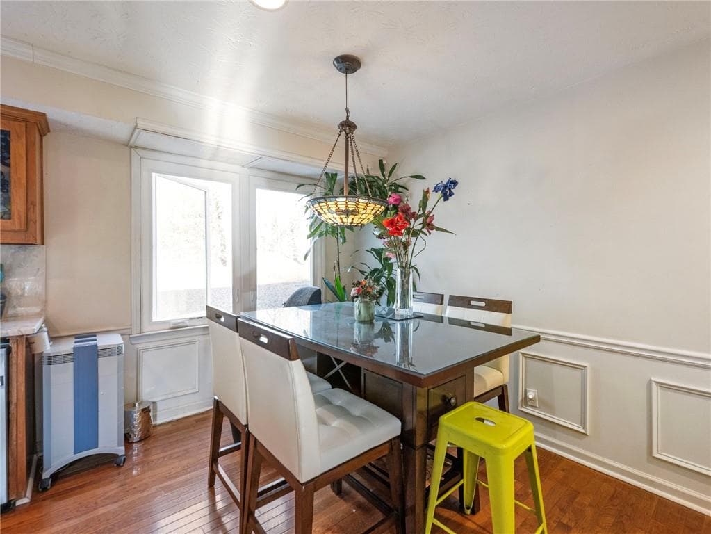3 bedroom, 3 bathroom, 1,476 sq ft single family residence for sale at 7389 Williams Road, Flowery Branch, GA 30542 — photo 5