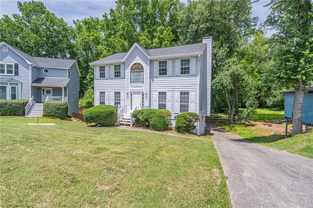 3 bedroom, 3 bathroom, 2,432 sq ft single family residence for rent at 2402 Betsy Court, Marietta, GA 30008 for $1,950 a month — photo 2