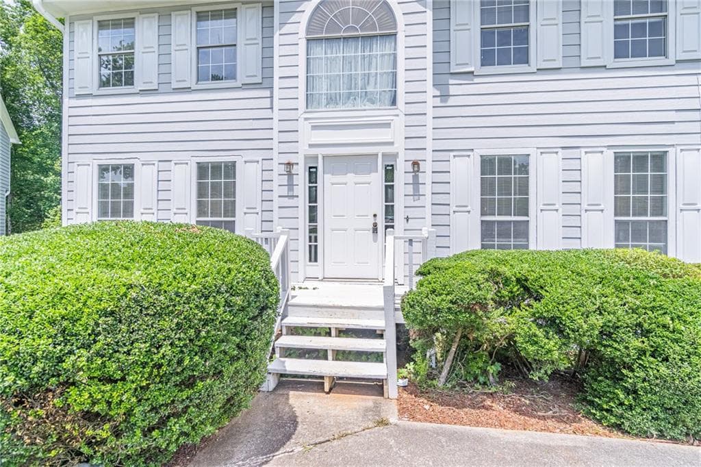 3 bedroom, 3 bathroom, 2,432 sq ft single family residence for rent at 2402 Betsy Court, Marietta, GA 30008 for $1,950 a month — photo 4