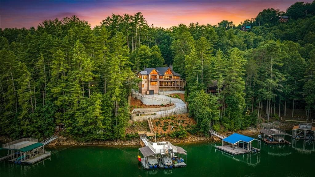 5 bedroom, 7 bathroom, 5,373 sq ft single family residence for sale at 73 Tall Timber Lane, Blue Ridge, GA 30513 — photo 3