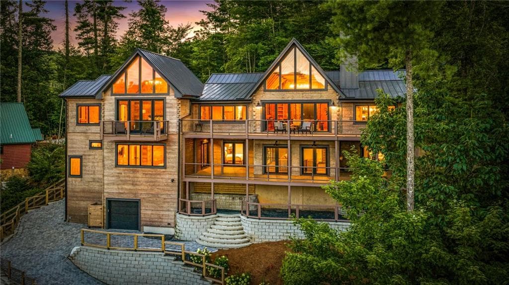 5 bedroom, 7 bathroom, 5,373 sq ft single family residence for sale at 73 Tall Timber Lane, Blue Ridge, GA 30513 — photo 9