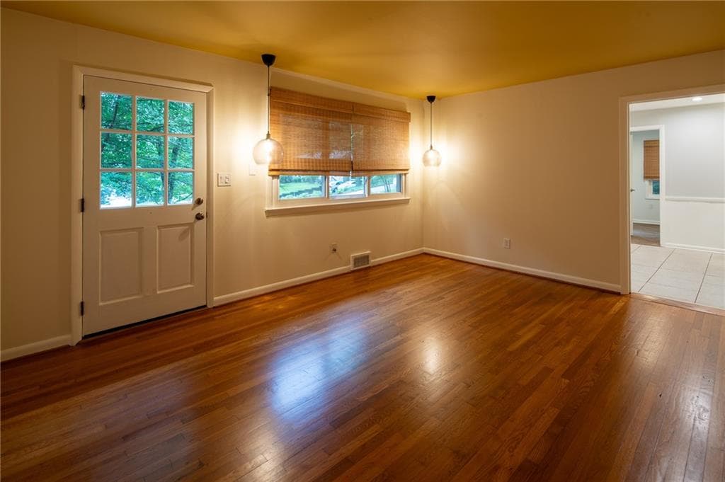 3 bedroom, 3 bathroom, 1,785 sq ft single family residence for sale at 1170 N Druid Woods Court, Decatur, GA 30033 — photo 8