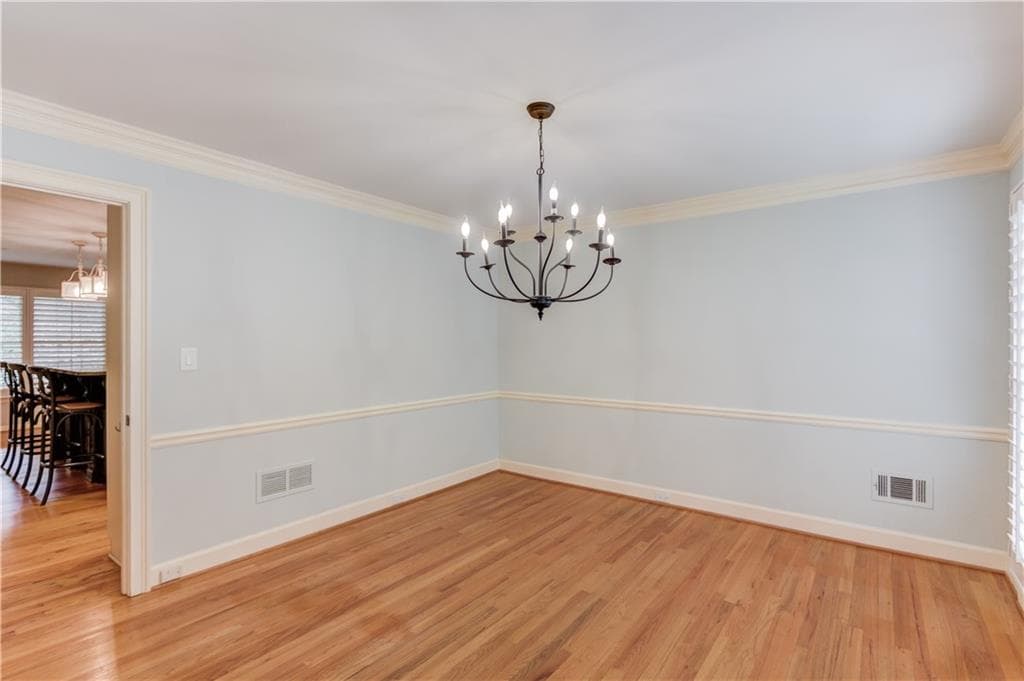 4 bedroom, 4 bathroom, 2,687 sq ft single family residence for sale at 9620 River Lake Drive, Roswell, GA 30075 — photo 10