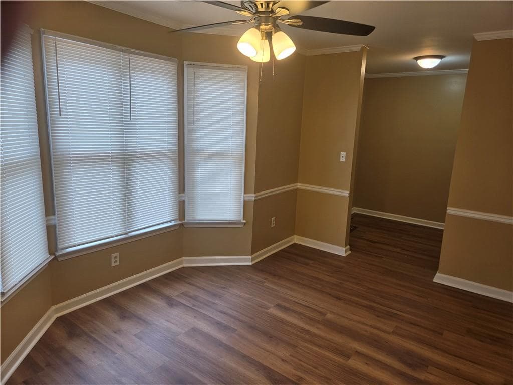 3 bedroom, 3 bathroom, 1,426 sq ft townhouse for rent at 5595 Wells Circle, Stone Mountain, GA 30087 for $1,800 a month — photo 2