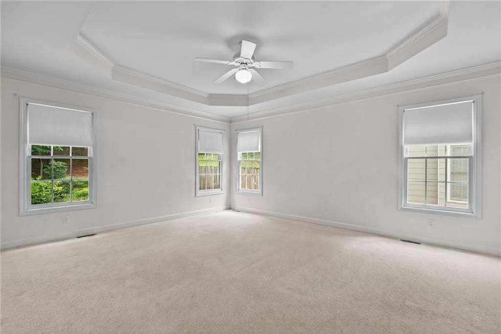 6 bedroom, 4 bathroom, 4,152 sq ft single family residence for sale at 2910 Arbor Creek Lane, Atlanta, GA 30340 — photo 6