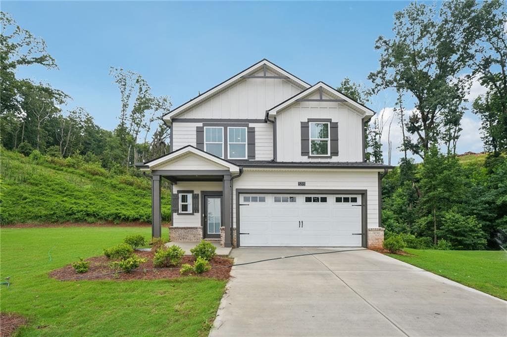 5 bedroom, 3 bathroom, 2,352 sq ft single family residence for sale at 5205 Abdulla Drive, Cumming, GA 30041 — photo 4