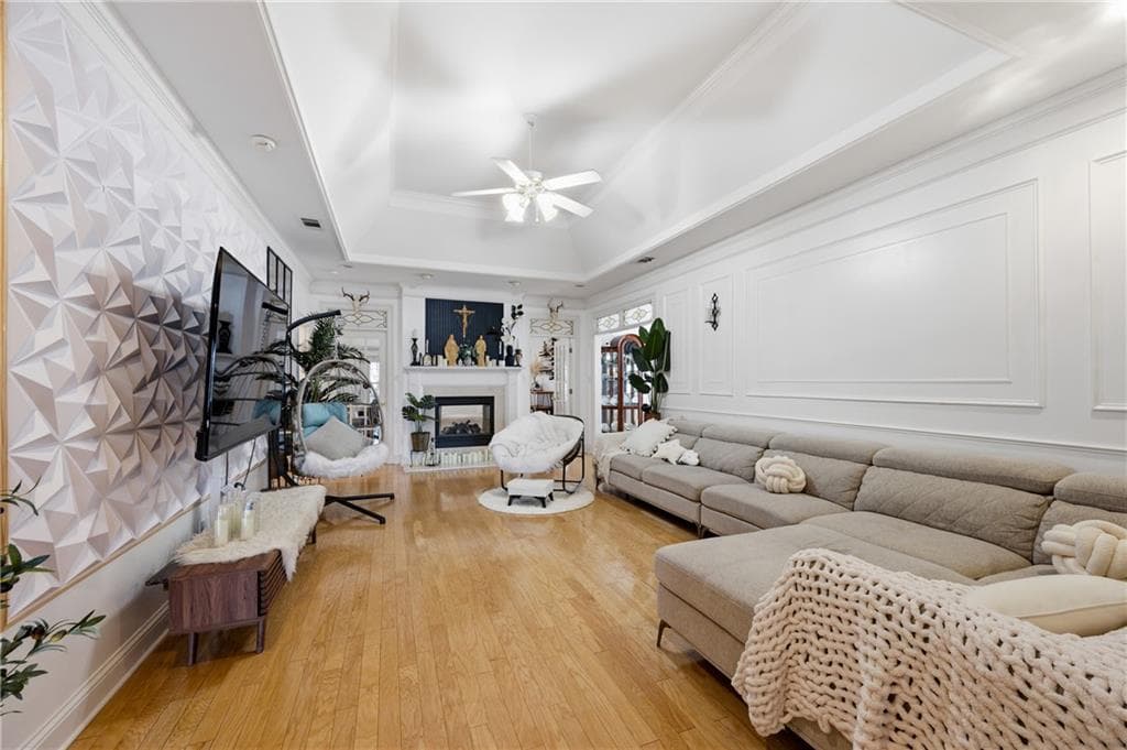 3 bedroom, 2 bathroom, 2,233 sq ft single family residence for sale at 2220 Stockton Walk Lane, Snellville, GA 30078 — photo 5