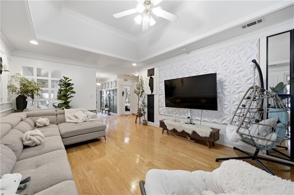 3 bedroom, 2 bathroom, 2,233 sq ft single family residence for sale at 2220 Stockton Walk Lane, Snellville, GA 30078 — photo 6