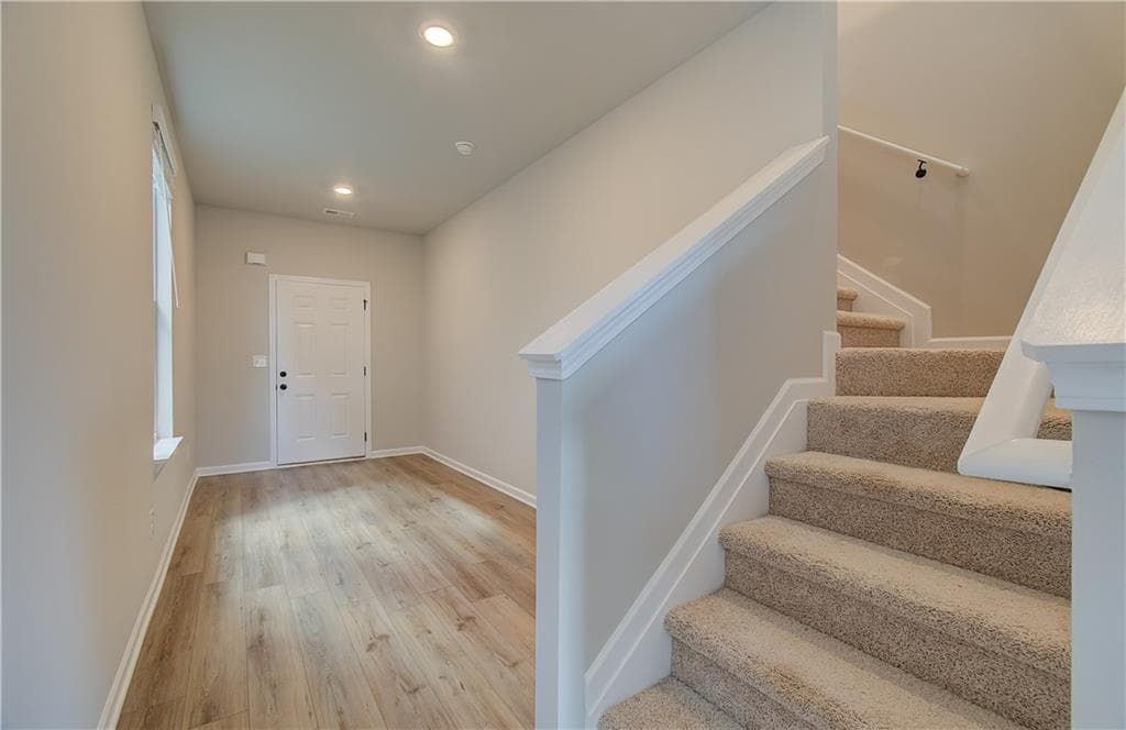 4 bedroom, 3 bathroom, 2,089 sq ft single family residence under contract at 11951 Brightside Parkway, Hampton, GA 30228 — photo 6