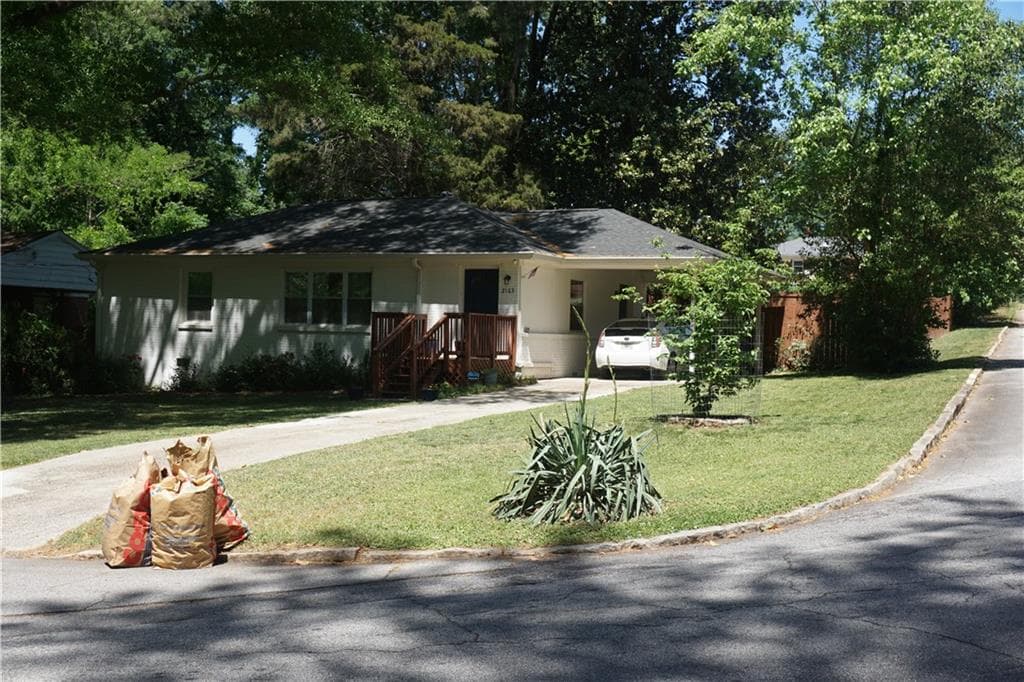 3 bedroom, 2 bathroom, 1,107 sq ft single family residence for rent at 2163 Lilac Lane, Decatur, GA 30032 for $2,150 a month — photo 1 of 26