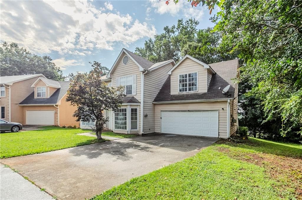 4 bedroom, 3 bathroom, 2,236 sq ft single family residence for sale at 3604 Cameron Hills Place, Ellenwood, GA 30294 — photo 2