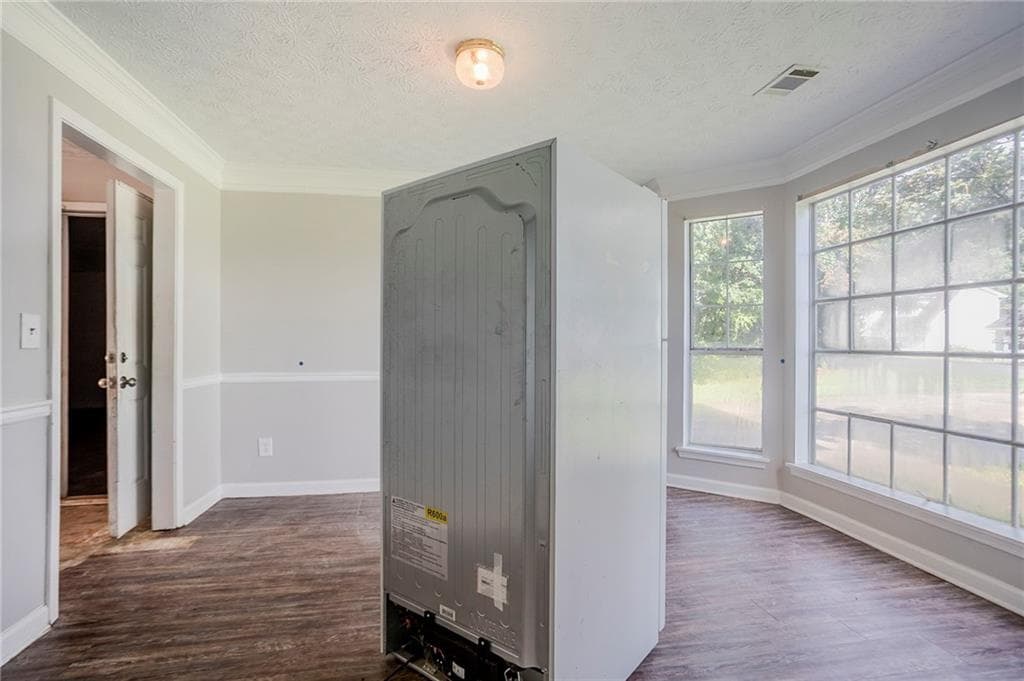 4 bedroom, 3 bathroom, 2,236 sq ft single family residence for sale at 3604 Cameron Hills Place, Ellenwood, GA 30294 — photo 7