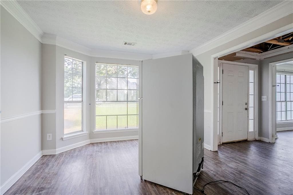 4 bedroom, 3 bathroom, 2,236 sq ft single family residence for sale at 3604 Cameron Hills Place, Ellenwood, GA 30294 — photo 8