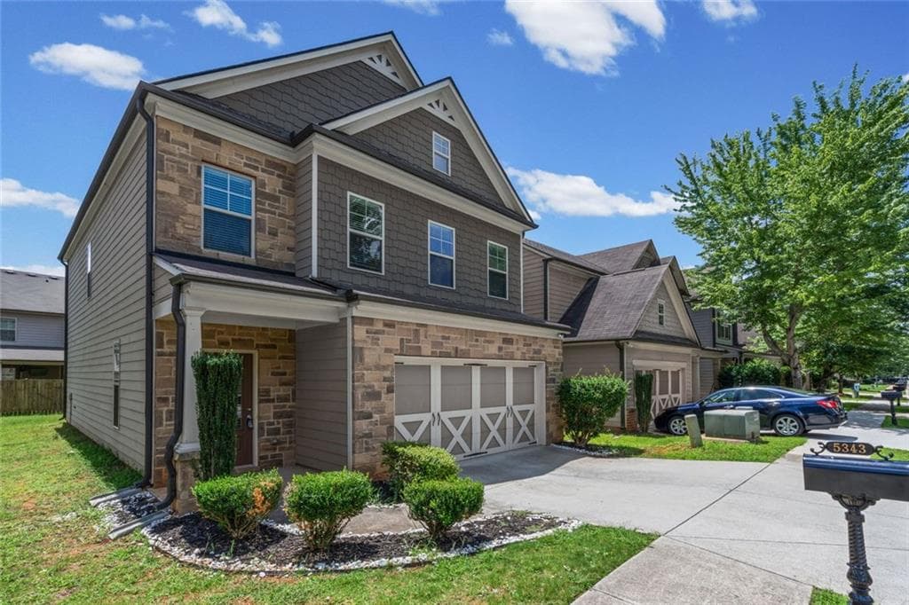 4 bedroom, 3 bathroom, 2,300 sq ft single family residence for sale at 5343 Catrina Way, Buford, GA 30519 — photo 3