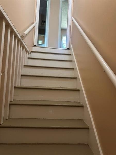 5 bedroom, 2 bathroom, 2,240 sq ft single family residence for rent at 3970 Terrace Drive, Acworth, GA 30101 for $2,100 a month — photo 8