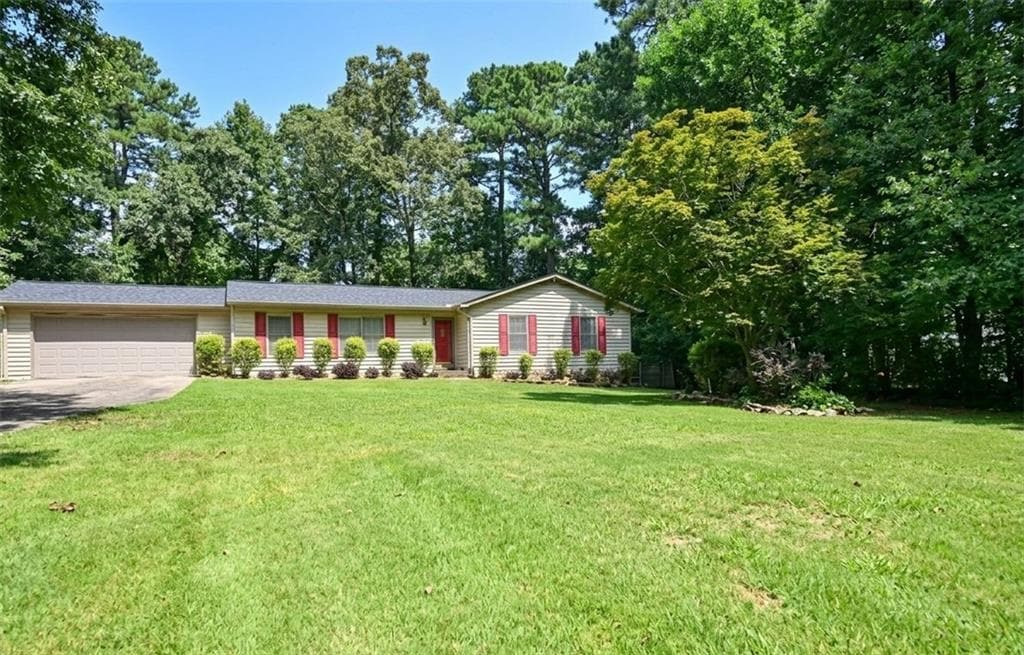 3 bedroom, 2 bathroom, 1,795 sq ft single family residence sold at 2117 Berkshire Terrace, Lawrenceville, GA 30044