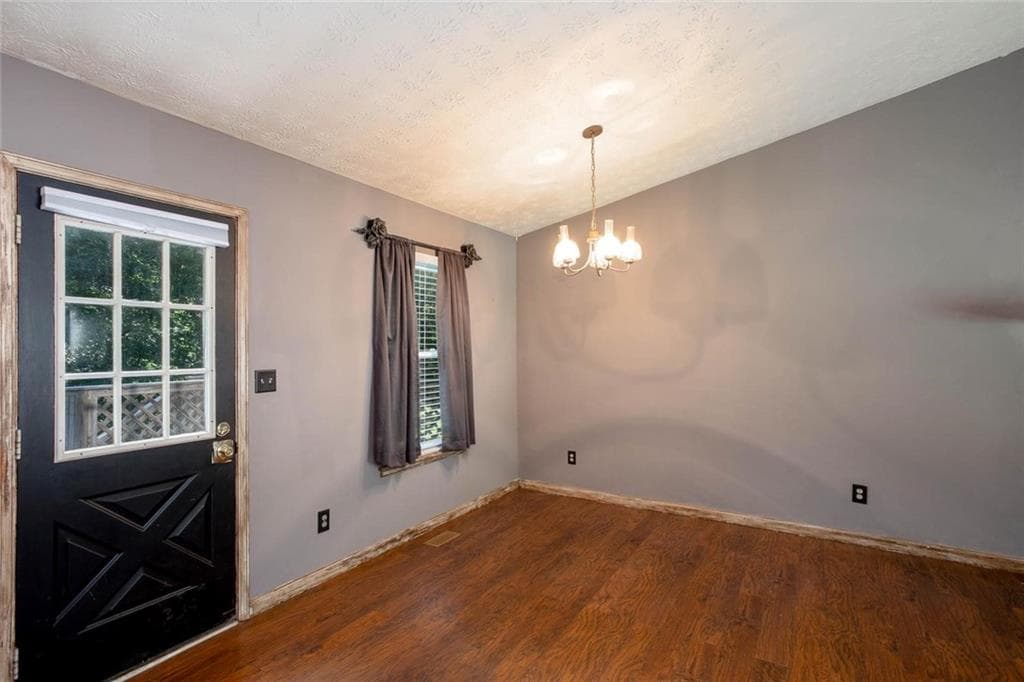 3 bedroom, 2 bathroom, 1,204 sq ft single family residence for sale at 3155 Pritchards Way, Douglasville, GA 30135 — photo 9