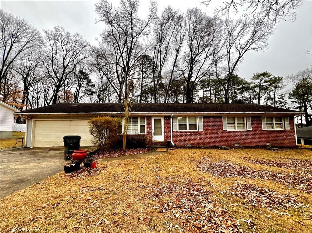 3 bedroom, 2 bathroom, 1,508 sq ft single family residence for rent at 4122 Johns Street, Lilburn, GA 30047 for $1,950 a month — photo 1 of 14