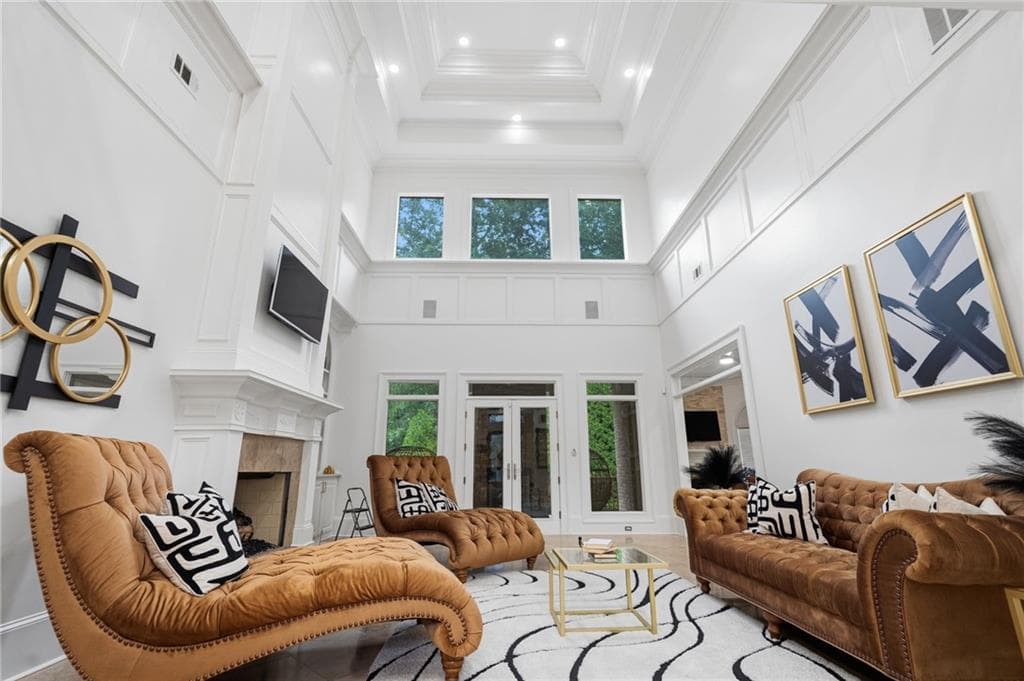 7 bedroom, 9 bathroom, 6,078 sq ft single family residence for sale at 2701 Peyton Spring Circle, Atlanta, GA 30311 — photo 5